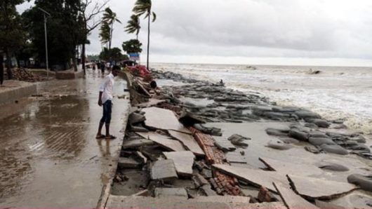 কুয়াকাটায় উদ্বোধনের আগেই সমুদ্রে বিলীন ৫ কোটি টাকার মেরিন ড্রাইভ