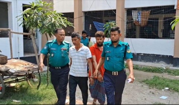 বরিশালে গণধর্ষণের দায়ে ৪ ধর্ষককে আটক করেছে কাউনিয়া থানা পুলিশ