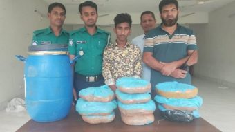বরিশাল এয়ারপোর্ট থানার ওসি জাকির সিকদারের সফল অভিযান: ১০ কেজি গাঁজাসহ এক যুবক গ্রেপ্তার!