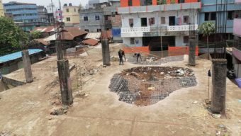 বরিশালে বিউটি সুপার মার্কেটের নির্মাধীন ভবন অবৈধ ভাবে উচ্ছেদের অভিযোগ