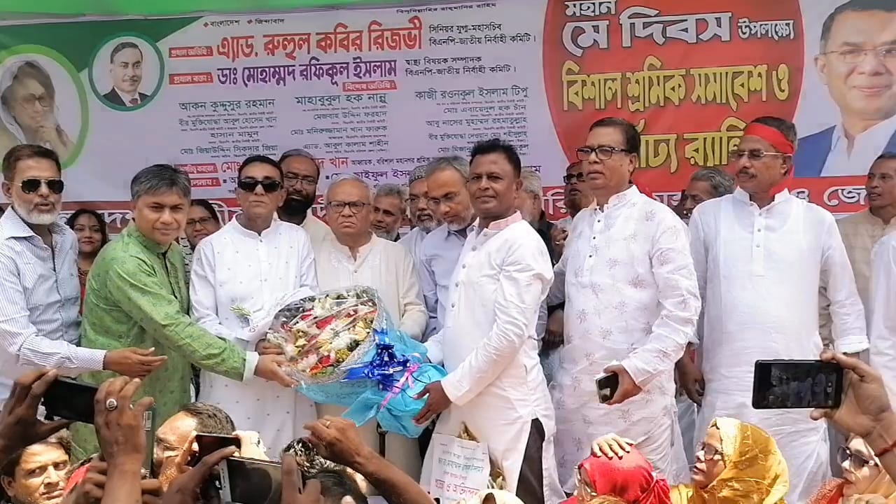 দেশে নির্বাচিত সরকার না থাকায় ফের ফ্যাসিবাদ মাথাচড়া দিয়ে উঠতে : রিজভী