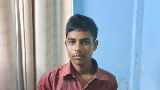 স্টীমারঘাট পুলিশ ফাঁড়ীর তৎপরতার আতংকে কেডিসি’র মাদক ব্যবসায়ী,ইয়াবাসহ হৃদয় আটক!