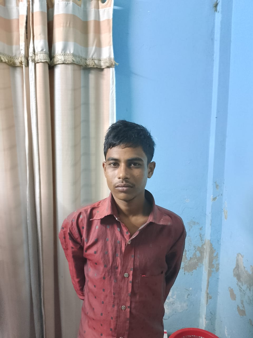 স্টীমারঘাট পুলিশ ফাঁড়ীর তৎপরতার আতংকে কেডিসি’র মাদক ব্যবসায়ী,ইয়াবাসহ হৃদয় আটক!