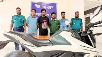 রাজধানীতে ‘তুই আ’লীগ করিস, বাঁচতে হলে টাকা দে’, হুমকি দিয়ে গ্রেপ্তার-৪