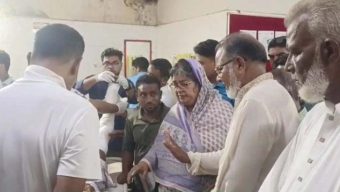 পিরোজপুরে প্রধান শিক্ষকের হাত-পা ভেঙে দিল দুর্বৃত্তরা
