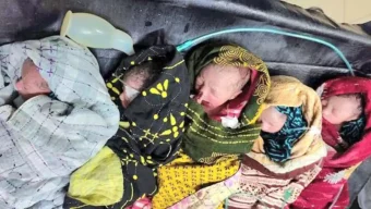 বরিশালে একসঙ্গে ৫ সন্তানের জন্ম দিলেন গৃহবধূ