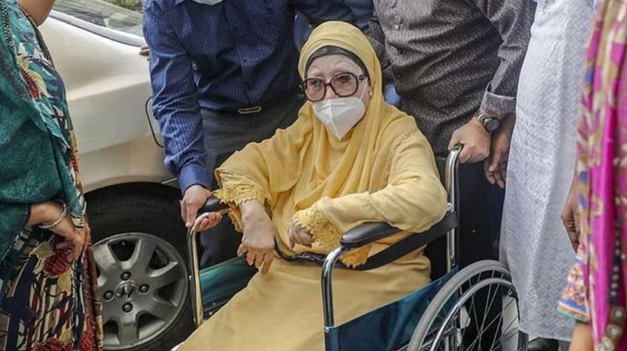 খালেদা জিয়ার অবস্থা কিছুটা উন্নতি হলে লন্ডনে নেওয়ার পরিকল্পনা