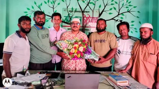 রূপালী বাংলাদেশের প্রতিষ্ঠাবার্ষিকীতে বরিশাল সংবাদপত্র হকার্স ইউনিয়নের শুভেচ্ছা