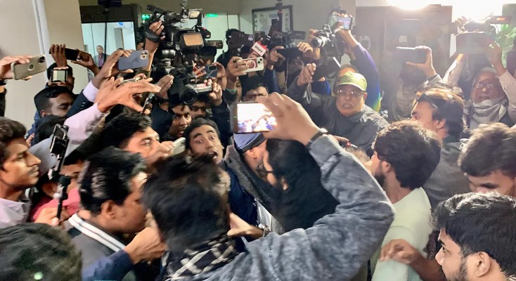 এনসিপির কমিটি নিয়ে বিরোধ তু/ঙ্গে, সাংবাদিকদের হেন/স্তা-তা/লাব/দ্ধ করার হু/মকি