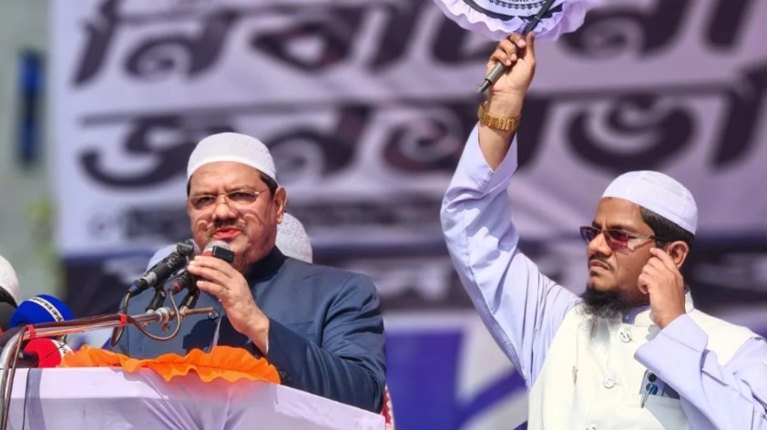 দাঁড়িপাল্লার এক পাল্লায় আমেরিকা, অন্য পাল্লায় ভারত : চরমোনাই পীর