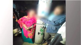 প্রবাসীর স্ত্রীর শয়নকক্ষ থেকে আপত্তিকর অবস্থায় আটক জামায়াত নেতা