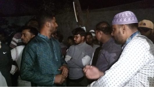 পটুয়াখালীতে ওয়ারেন্টভুক্ত আসামি গ্রেপ্তার ঘিরে উত্তেজনা, এসআইকে ঘিরে রাখে ছাত্রদল