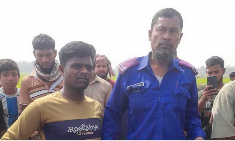 বরিশালে স্কুল ছাত্রকে লাথি মেরে হত্যা, খাল থেকে লাশ উদ্ধার