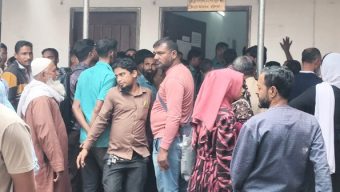 বরিশালে ১২ আইনজীবীর সনদ বাতিলের আবেদন