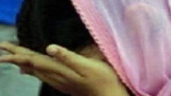 বরিশালে টয়লেটে বিদ্যুৎ সংযোগ দিয়ে প্রবাসীর স্ত্রীকে হত্যা চেষ্টা