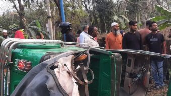 বরিশালে পিকআপ সিএনজি সংঘর্ষে দুজন নিহত, আহত তিন
