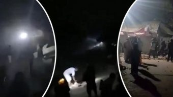 বিদ্যুৎ সংযোগ বন্ধ করে টর্চ জ্বালিয়ে দুই গ্রামবাসীর সংঘর্ষ