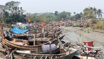 ভোলায় সাত দিনেও জেলেদের ভাগ্যে জোটেনি ভিজিএফের চাল