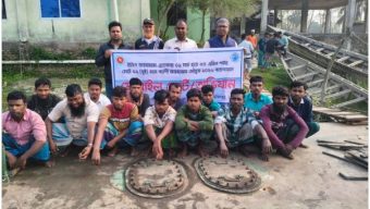 বরিশালে অবৈধ কারেন্ট জালসহ ১৪ জেলে আটক