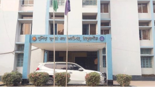 এসপির গাড়ি থামিয়ে মব সৃষ্টি, চালককে মারধর—পরিবহন শ্রমিক গ্রেফতার