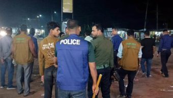 বরিশালে নিষেধাজ্ঞা অমান্য করায় আটক ১২