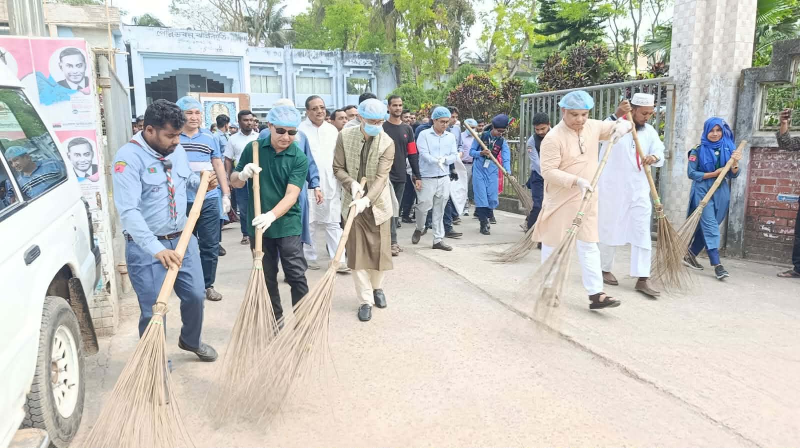 ঝালকাঠিতে দিনব্যাপী কর্মসূচিতে ড. জিয়াউদ্দিন হায়দার