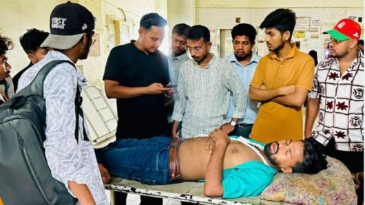 বিএম কলেজের আহত শিক্ষার্থীর পাশে মহানগর ছাত্রদলের সদস্য সচিব তুষার