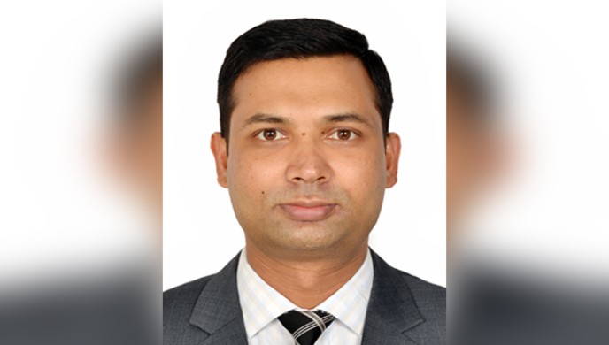 বরিশালের নতুন জেলা প্রশাসক মামুন খন্দকারের যোগদান