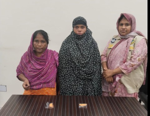 বরিশালে দুই সতীন ডিবির অভিযানে ইয়াবাসহ আটক