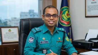 বরিশাল বিএমপি পুলিশের এসআই শফিকুল ইসলামের বিদায় আবেগঘন স্ট্যাটার্স