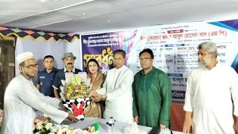 বাকেরগঞ্জে মহিলা দাখিল মাদ্রাসার সংবর্ধনায় এমপি আবুল হোসেন খান