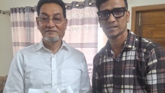 বরিশালে আগমন চীফ হুইপ নুরুল ইসলাম মনির সাথে রিপন রানা’র সৌজন্য সাক্ষাৎ