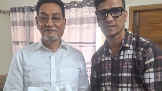 বরিশালে আগমন চীফ হুইপ নুরুল ইসলাম মনির সাথে রিপন রানা’র সৌজন্য সাক্ষাৎ